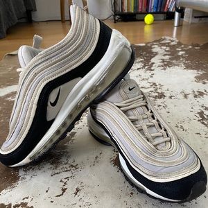 Nike women’s Air Max 97